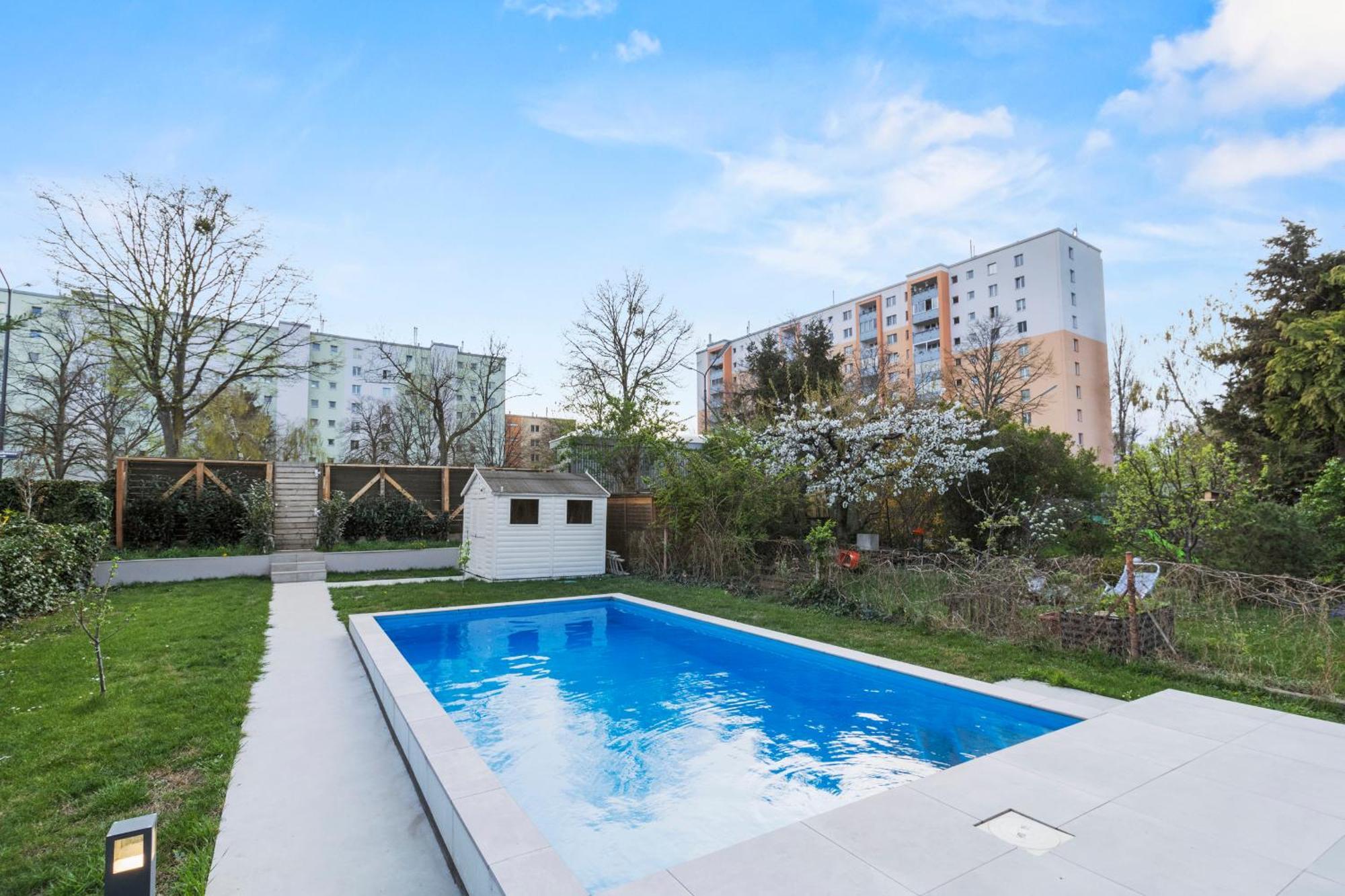 Villa Jaeger Mit Pool In Wien Bagian luar foto